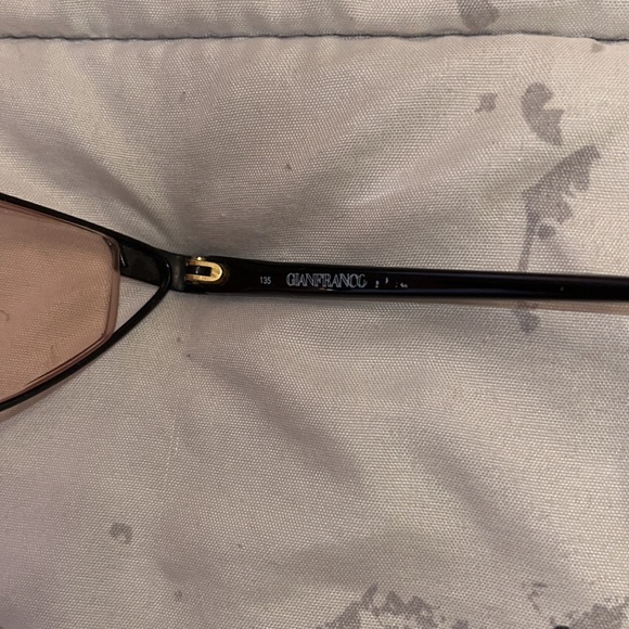 Frames - Picture 3 of 6